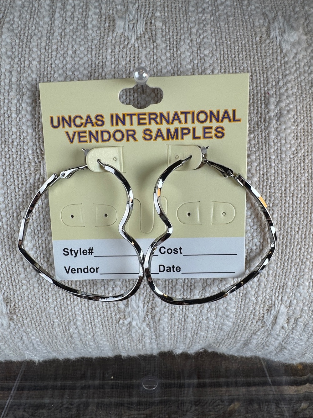 0778-‎ Heart Shape Silver Twisted Hoop Earrings -